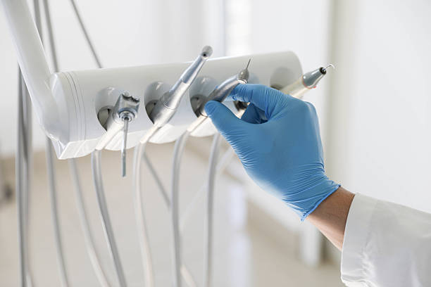 Professional Dental Implants technician working in Frontier County County, NE